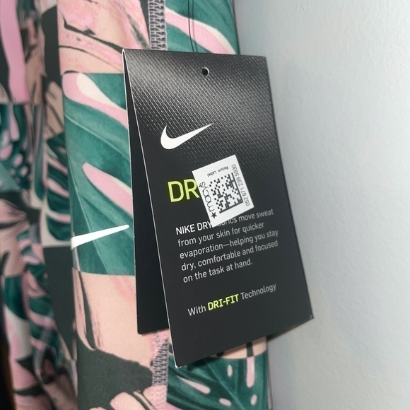 NWT Nike Fast Crop Running Tights Athletic Leggings Palm Leaves Size 2X - Picture 5 of 8